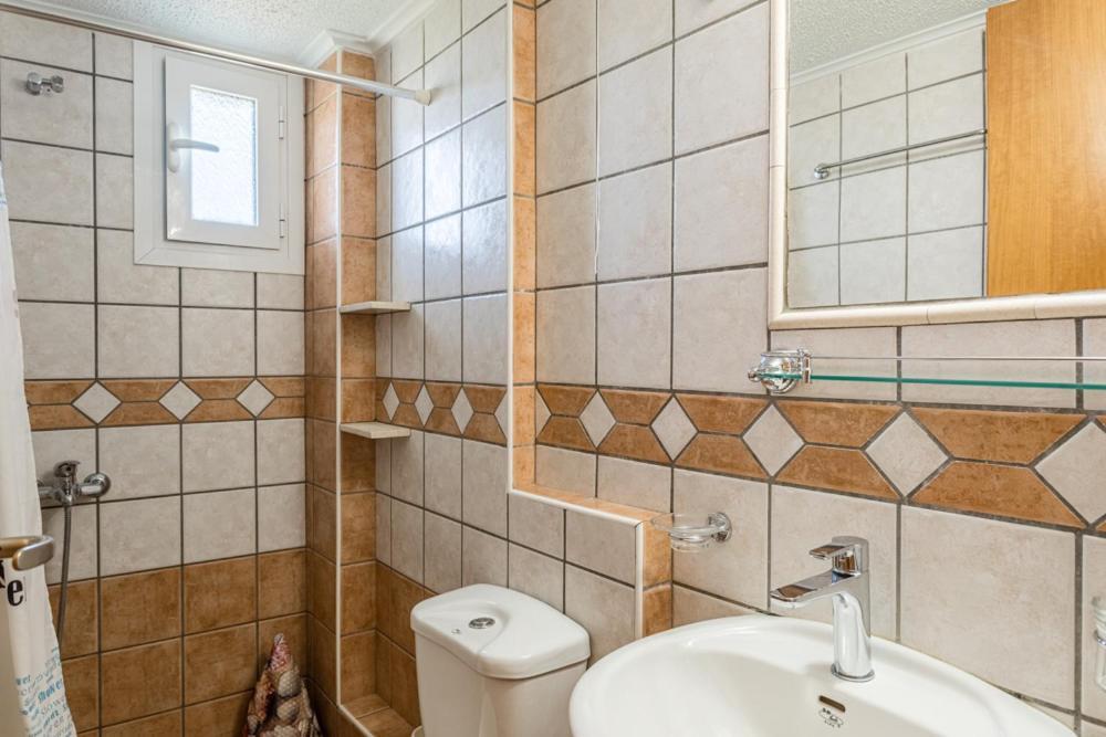 Stoúpa Bonos Apartments מראה חיצוני תמונה